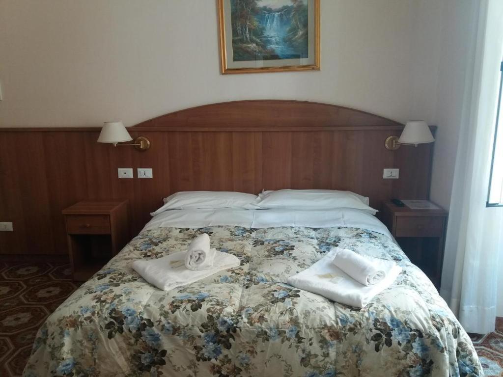 Nahid Accommodation Rome Buitenkant foto